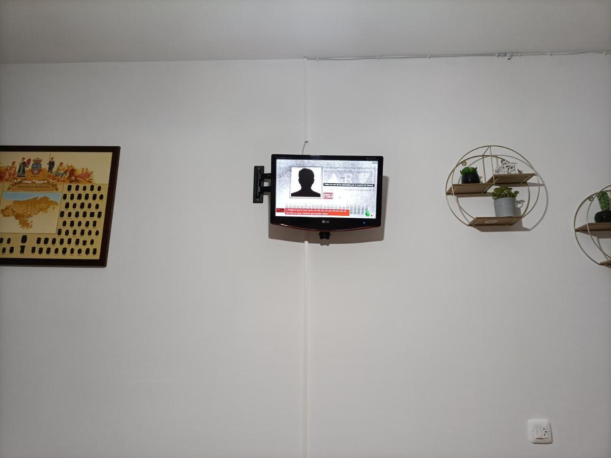 Apartamento Habitación con vistas en Bádames compartido el piso con el propietario y otros huéspedes Exterior foto