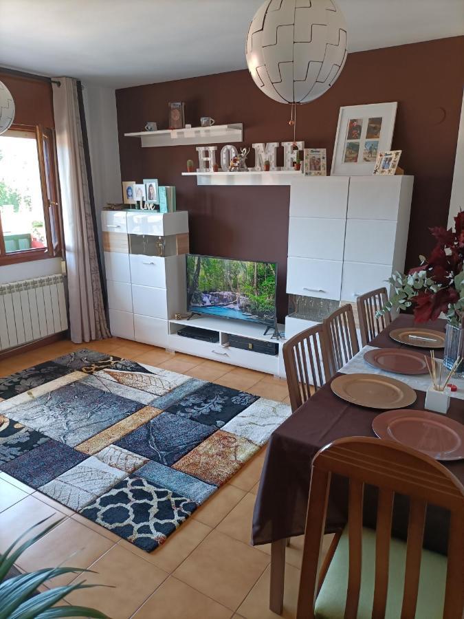 Apartamento Habitación con vistas en Bádames compartido el piso con el propietario y otros huéspedes Exterior foto